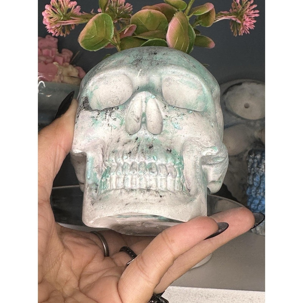 Skull Concrete Plant Pot Black Green Handmade Cement Succulent Planter - Picture 7 of 10